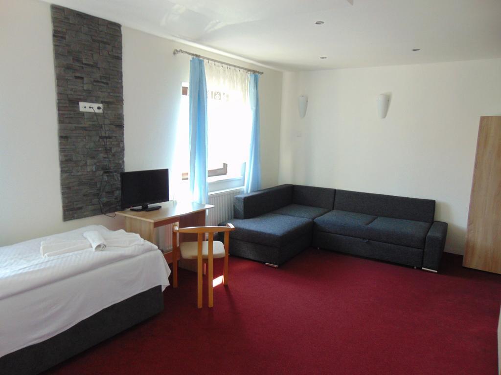 Hotel Isora Ostrava Eksteriør bilde